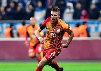 Lukas Podolski Japonya yolcusu
