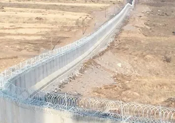 Suriye sınırına Türk Seddi...