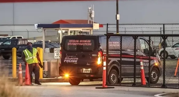 ABD’de havaalanında uçak lastiği patladı: 2 ölü, 1 yaralı