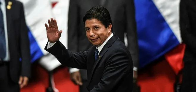 Peru’da siyasi karmaşa: Cumhurbaşkanı Castillo gözaltına alındı