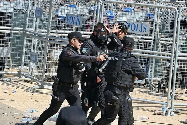 CHP'li Tanrıkulu HDP'li dostlarıyla birlikte bebek katili Öcalan'a özgürlük istedi - 8