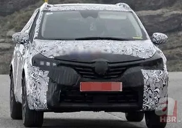 Renault Clio SUV ilk kez ortaya çıktı
