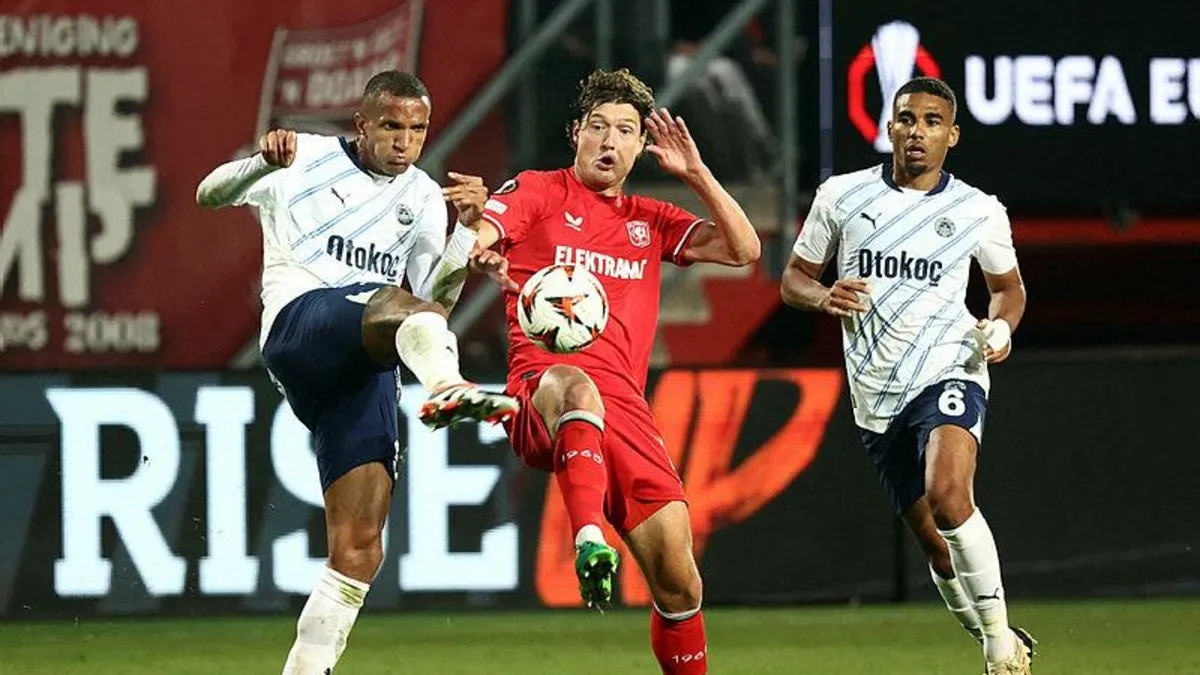 2 gol var kazanan yok! Twente - Fenerbahçe maçı 1-1 berabere bitti