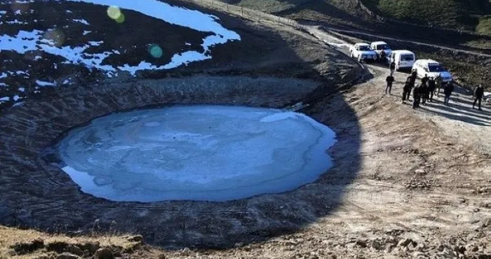 Başkan Erdoğan talimatı vermişti! Dipsiz Göl’e su verilmeye başlandı