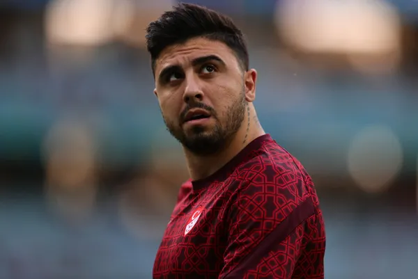 Ozan Tufan Fenerbahçe ile yol ayrımında - 3