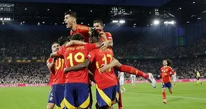İspanya son 16 turunda hata yapmadı!