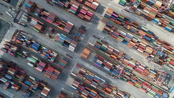 Türkiye komşularına 9 ayda 14,5 milyar dolarlık ihracat yaptı