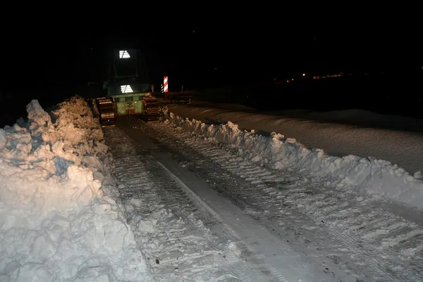 turkiye-kar-altinda-yollar-kapandi-ulasim-aksadi-ekipler-alarma-gecti-1643034473794.jpg Türkiye kar altında! Yollar kapandı ulaşım aksadı! Ekipler alarmda A Haber sahada... - 11