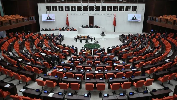 Yeni sisteme göre kim kazanır kim kaybeder? 17 ilde 17 milletvekilliği parti değiştiriyor