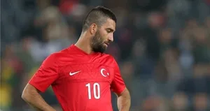 Arda Turan milli takıma dönecektir