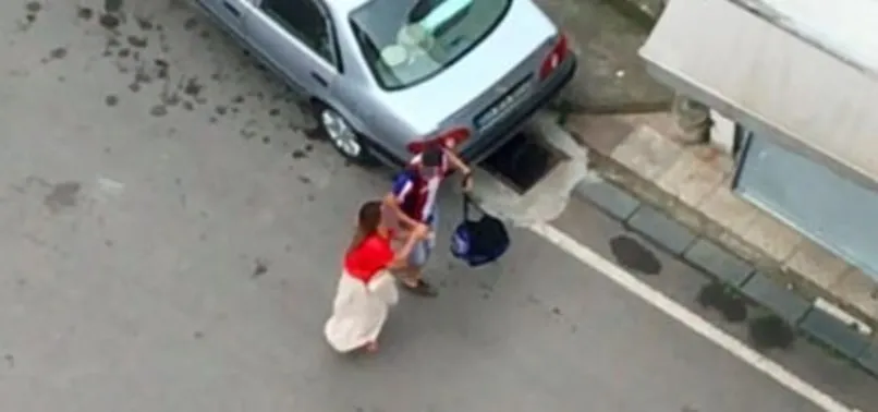 Rize'den sonra Samsun! Tartıştığı genç kızı kolundan çekerek sürükledi