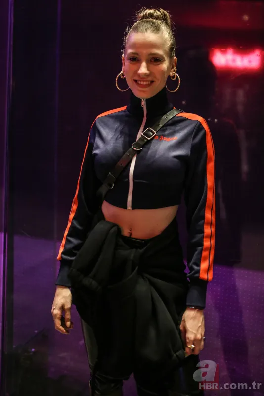 Kerem Bürsin’den ayrılan Serenay Sarıkaya ile tanışmak isteyen çapkınlar Yasemin Özilhan’ı devreye soktu 18