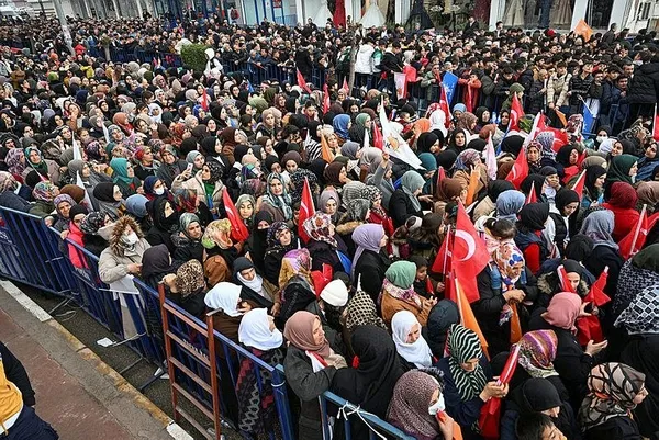 Başkan Erdoğan’dan Adıyaman’da önemli açıklamalar: Deprem konutlarını hızla teslim edeceğiz
