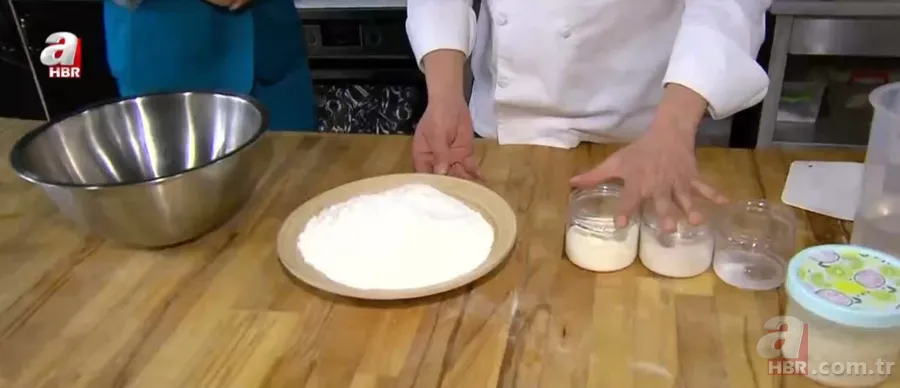 Mükemmel lezzetiyle yöresel tirit yemeği tarifi ve iftar sofrasında günün tatlısı: Sahine 15