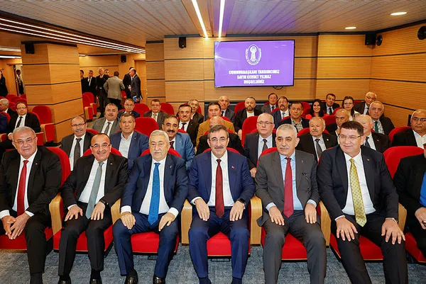 Cumhurbaşkanı Yardımcısı Cevdet Yılmaz: Fiyat istikrarını sağlayacağız