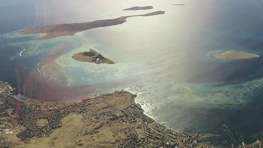 hurmuz-bogazinda-iran-dominasyonu-transit-gecis-tarih-mi-olacak-1775729718038.jpeg Hürmüz Boğazı'nda İran dominasyonu: Transit geçiş tarih mi olacak? - 1