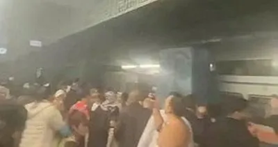 CHP'li İmamoğlu'na vatandaşlardan büyük protesto! Metro istasyonu dumanlarla kaplandı