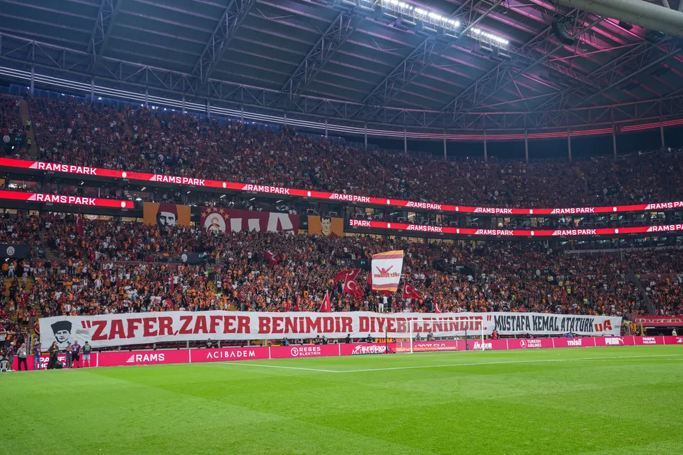 canli-anlatim-galatasaray-goztepe-1788034429801.jpg Seyrantepe’de gol düellosunu Aslan kazandı! Maç sonucu: Galatasaray 3-2 Göztepe - 5