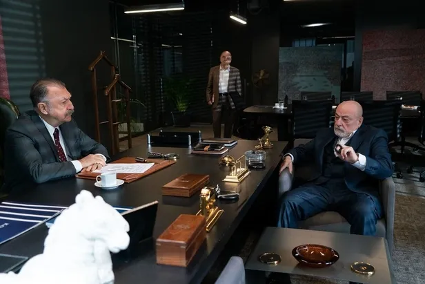 Camdaki Kız bugün var mı? Camdaki Kız 27. yeni bölüm neden yok, ne zaman yayınlanacak? Fragman çıktı mı?