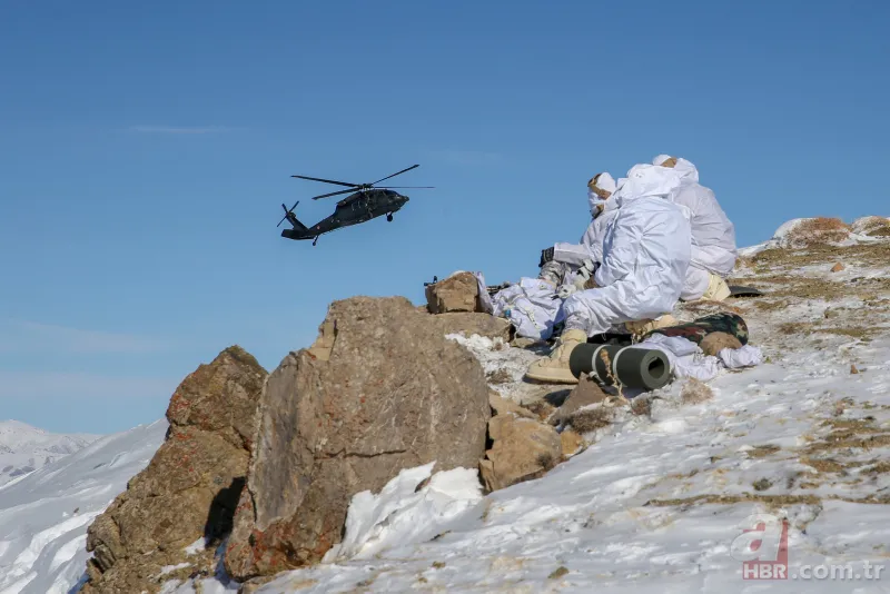 Karla kaplı dağlarda PKK'ya dondurucu darbe 16