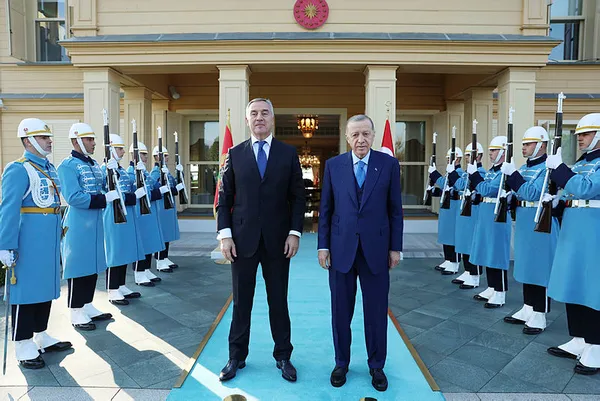 Son dakika: Karadağ Cumhurbaşkanı Milo Cukanoviç Türkiye'de! Başkan Erdoğan'dan önemli açıklamalar - 7