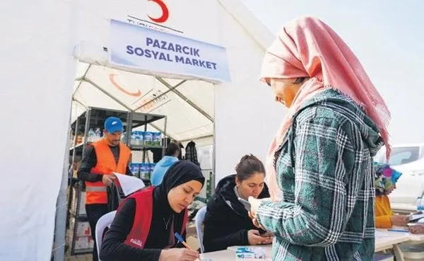 6 ilde 12 sosyal market! Kızılay’dan deprem seferberliği