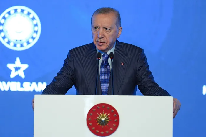 baskan-erdogan-tek-derdimiz-kuresel-baris-kimsenin-topraginda-gozumuz-yok-1771937425066.jpg Başkan Erdoğan: Tek derdimiz küresel barış! Kimsenin toprağında gözümüz yok - 4