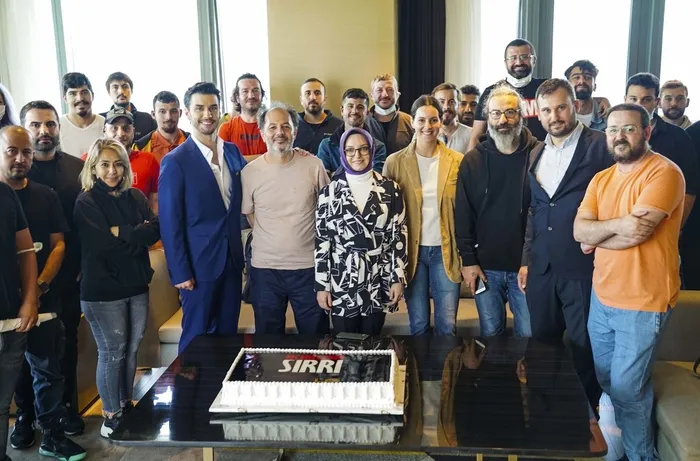 atvden-bir-dizi-daha-ikimizin-sirrinin-cekimleri-basladi-1624441768384.jpg atv’den bir dizi daha! İkimizin Sırrı’nın çekimleri başladı - 2