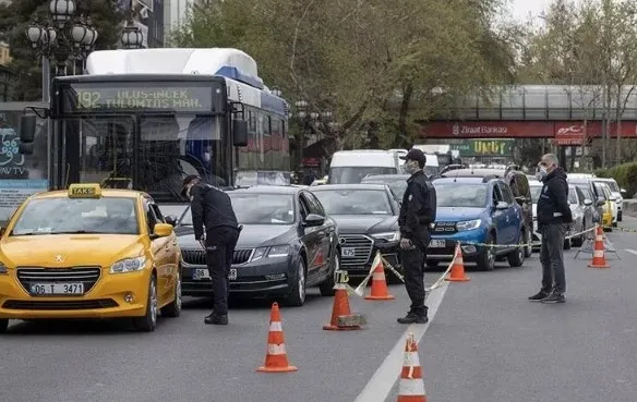 Son dakika Ehliyet affı çıktı mı, Resmi Gazete’de yayımlandı mı? Ehliyet affı yapılandırma olacak mı? İade, ceza puanları
