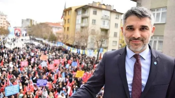 İYİ Parti sallandıkça sallanıyor! Seçim hezimeti yaprak dökümünü beraberinde getirdi! İstifa eden Taylan Yıldız’dan itiraf: Listemizde yer alan birçok insanı ömrü hayatımda görmedim