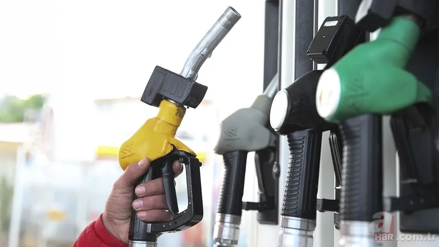 Benzin ve motorine büyük indirim bekleniyor: Petrolün düşüşü pompaya yansıyacak 5