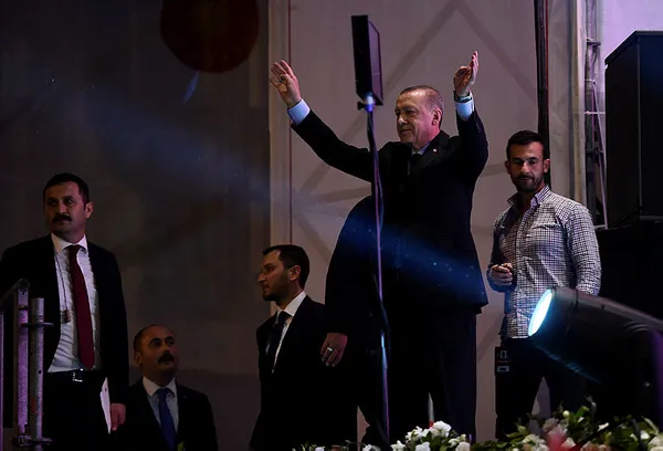 "Pensilvanya’daki melunun büyüttüğü ahtapotun kollarını kestik bu böyle biline" - 2