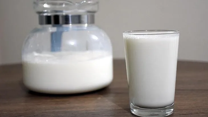 40 hastalıktan koruyor! Tahin pekmez, süt karışımının mucizevi 10 faydası...