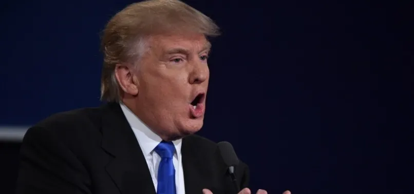 Trump'tan, eski FBI Direktörü Comey'e suçlama