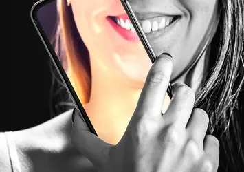 Filtrelenmiş fotoğraflar yetersizlik duygusu oluşturuyor