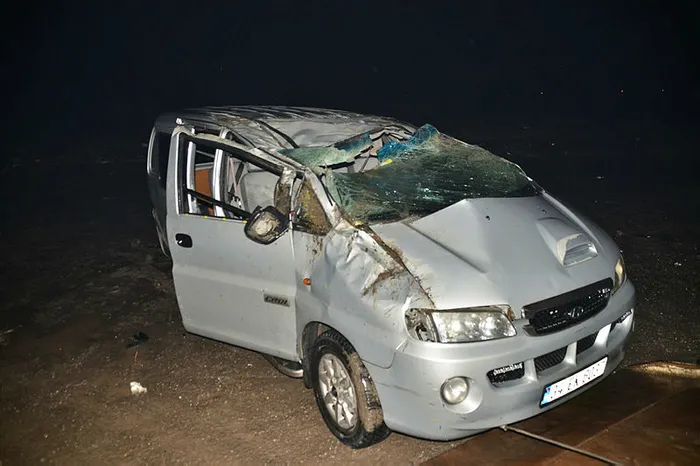 Son dakika: Samsun’da minibüs takla attı: 3 yaralı - 1