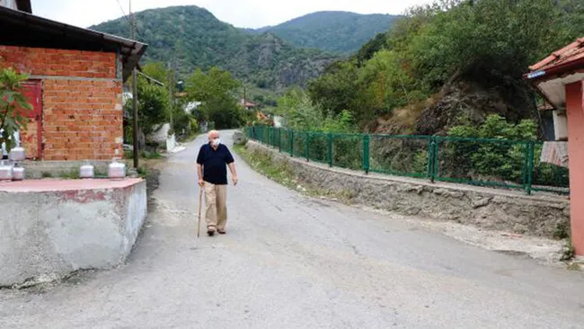 Sakarya'da 2 mahallede muhtar kararıyla karantina uygulanıyor - 4