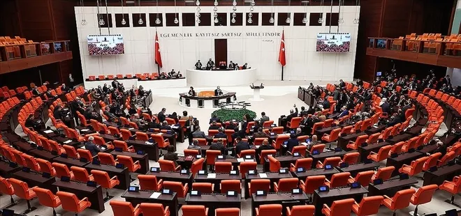 CHP’de gündem Erzurum’a 120 vekil ile uçuş! Fondaş basında büyük telaş