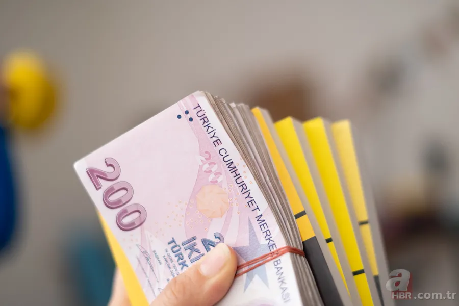 6 Ocak KYK yattı mı? TC Kimlik numarasına göre 2023 Ocak ayı KYK burs ve krediler ne zaman, hangi gün yatacak? 10