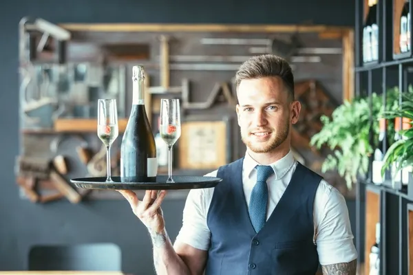 garsonlar-bu-habere-sevinecek-kidem-tazminatlari-hesaplanirken-bahsisler-de-sayilacak-1612658324796.jpg Garsonlara sevindirici haber! Bahşişler de artık kıdem tazminatında sayılacak - 7