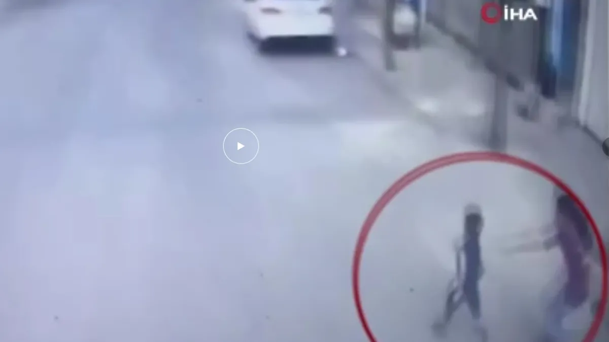 Otobüsün altında kalan 3 yaşındaki çocuk hayatını kaybetti