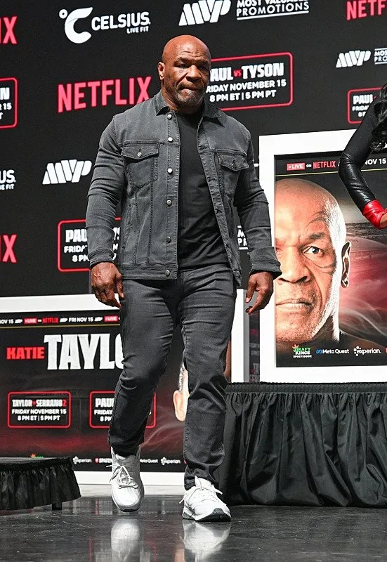 Mike Tyson kimdir, kaç yaşında, boyu kaç? Eski Boksör Mike Tyson Müslüman mı, dini inancı ne? Hayatı ve kariyeri...