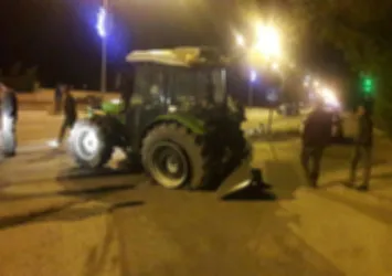 Son dakika: Seyir halindeki traktörün sürücüsü vurularak öldürüldü