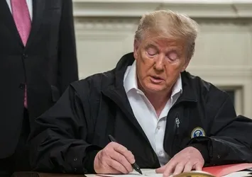 ABD'den dev bütçe! Ve Trump imzaladı