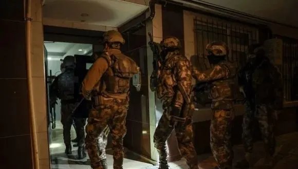 mossad-opersyonunda-yeni-detaylar-7-casusun-sorgusuna-baslandi-iletisim-aglari-cozuldu-1706892312110.jpg MOSSAD operasyonunda yeni detaylar! 7 casusun sorgusuna başlandı! İletişim ağları çözüldü - 3