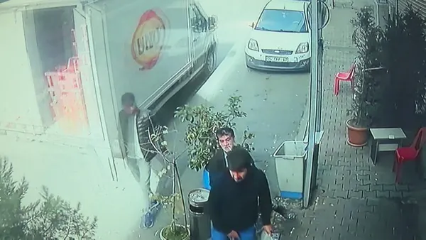 Son dakika: 3 aydır evden çıkmıyordu! Dışarı çıktı hayatının şokunu yaşadı... - 3