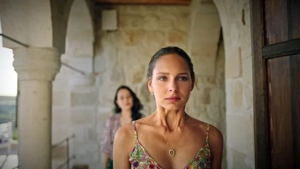Maria ile Mustafa ATV'de izle! Maria ile Mustafa 6. bölüm izle... - 1