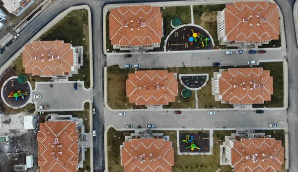 Çevre, Şehircilik ve İklim Değişikliği Bakanı Murat Kurum açıkladı: Bu yıl sonuna kadar, 60 bin konutumuzu tamamlayacağız