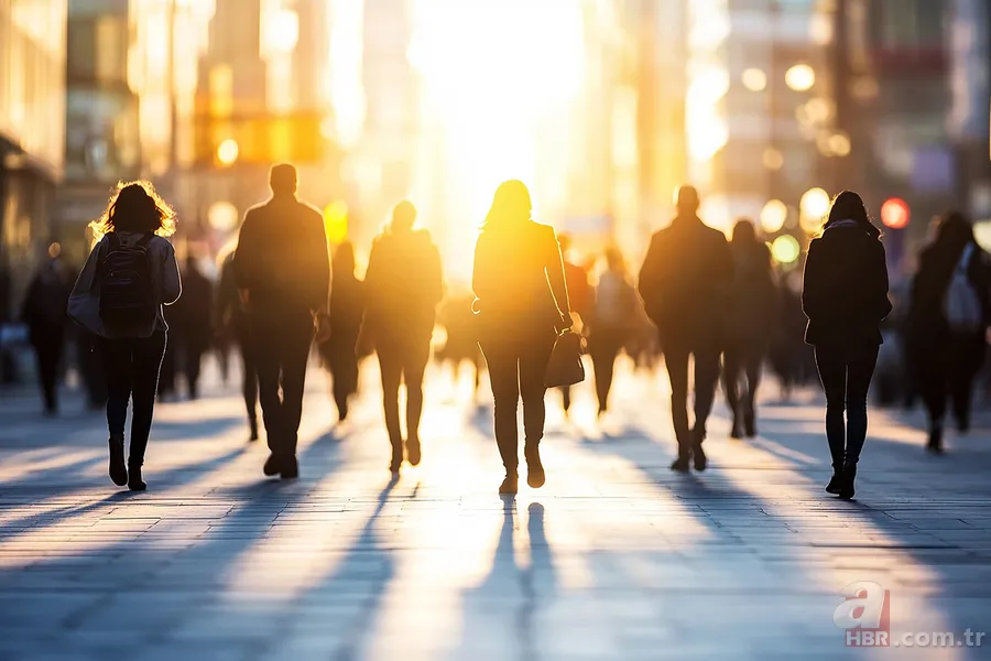 Adımlarımız hızlandı, sabrımız tükendi! İşte 40 yıl öncesine göre daha seri yürümemizin nedeni 8