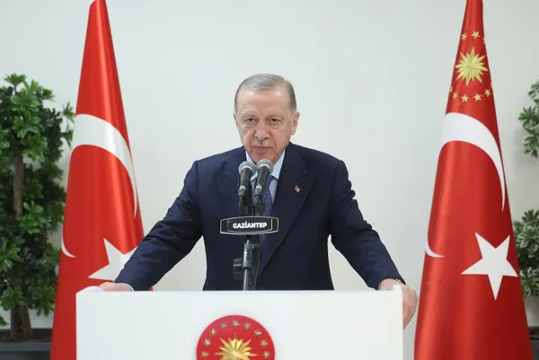 Başkan Erdoğan: Söz verdik yaptık | İslahiye’de deprem konutları teslim edildi